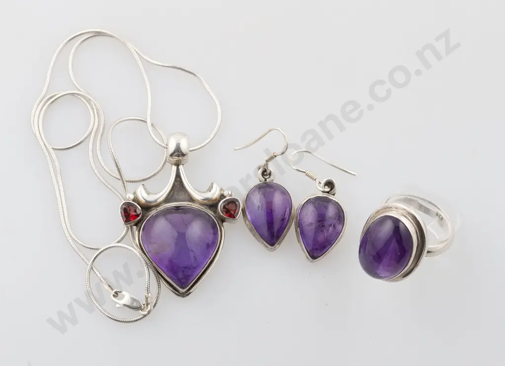 .925 Silver Jewellery Image 1++