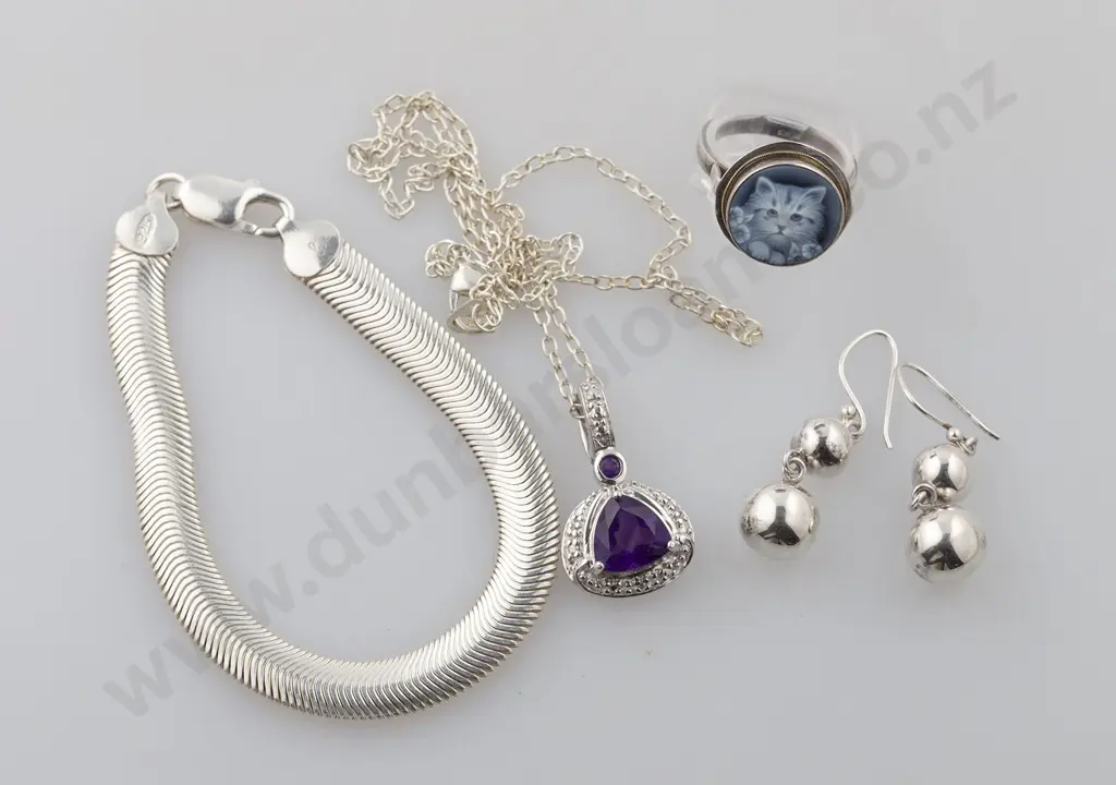 .925 Silver Jewellery Image 1++