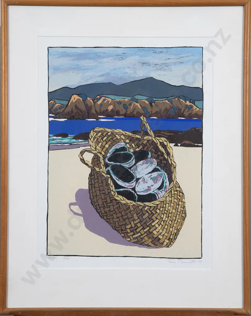 Tom Burnett - Paua Image 1++