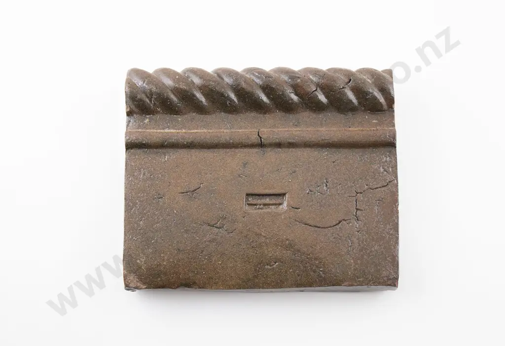 Early NZ Garden Edging Brick Image 1++