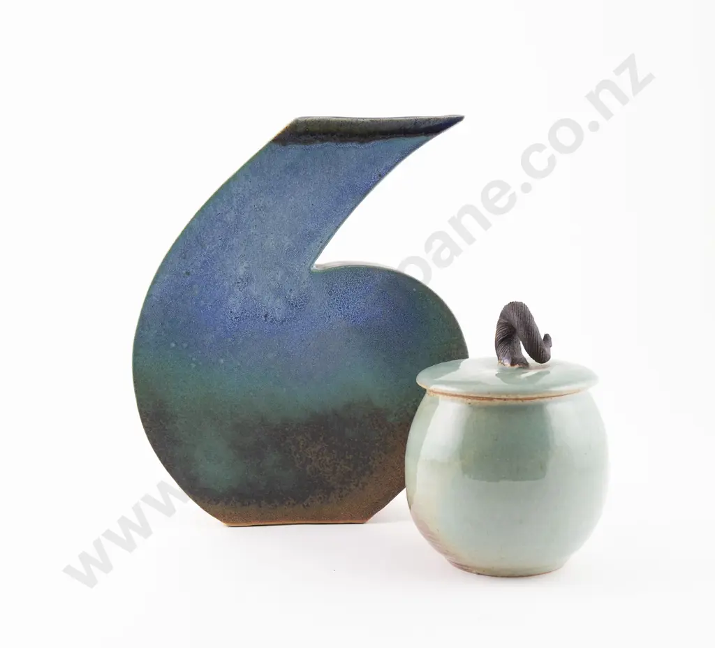 Paul Wotherspoon Sculptural Vase Image 1++