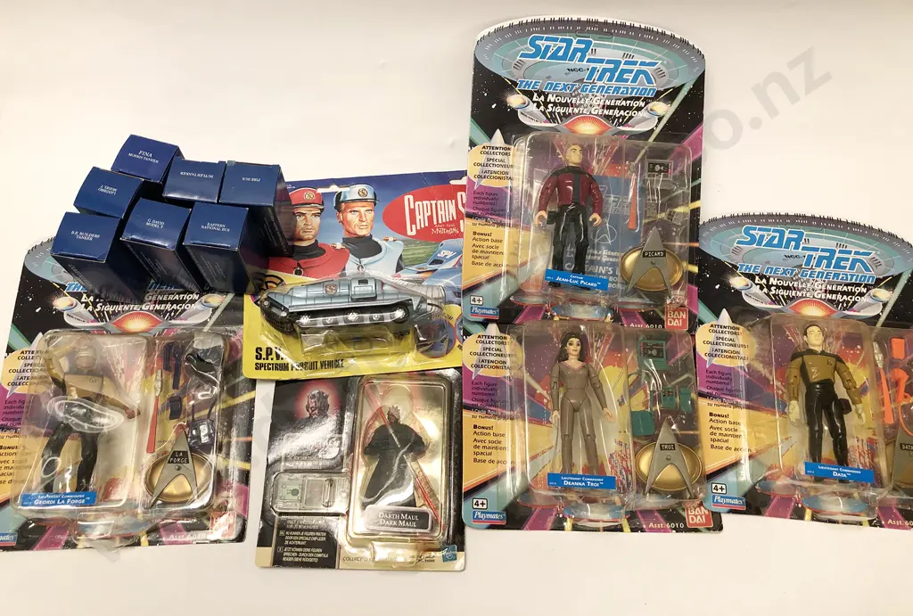 Qty of Boxed Star Trek and Corgi Models etc Image 1++