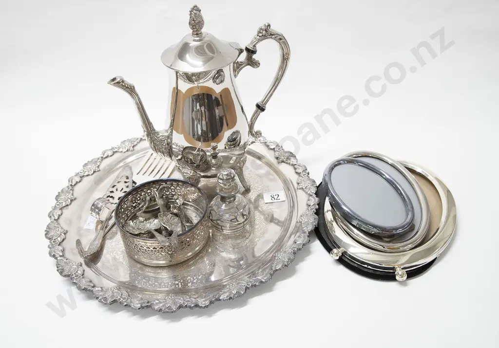 Quantity of Assorted S/P Items incl Photo Frames and Wine Coaster etc Image 1++