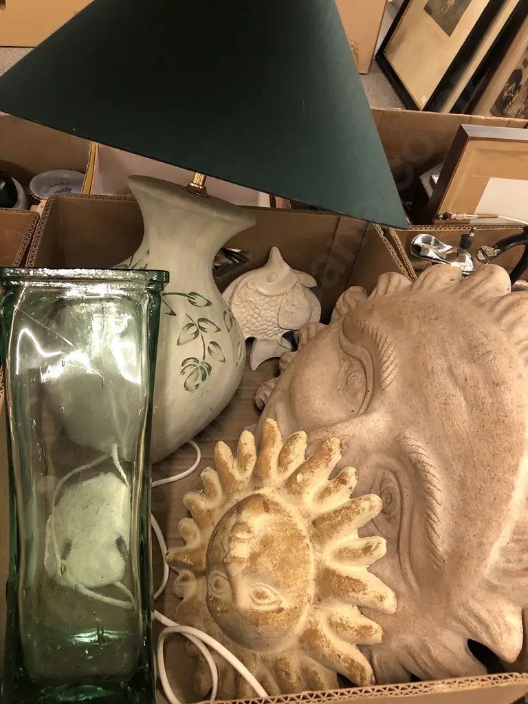 Box of Decorative Homewares and Lamp Image 1++