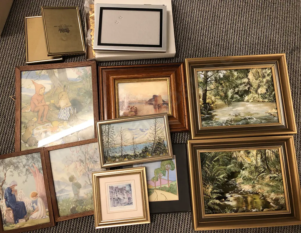 Box of Assorted Picture Frames and Works Image 1++