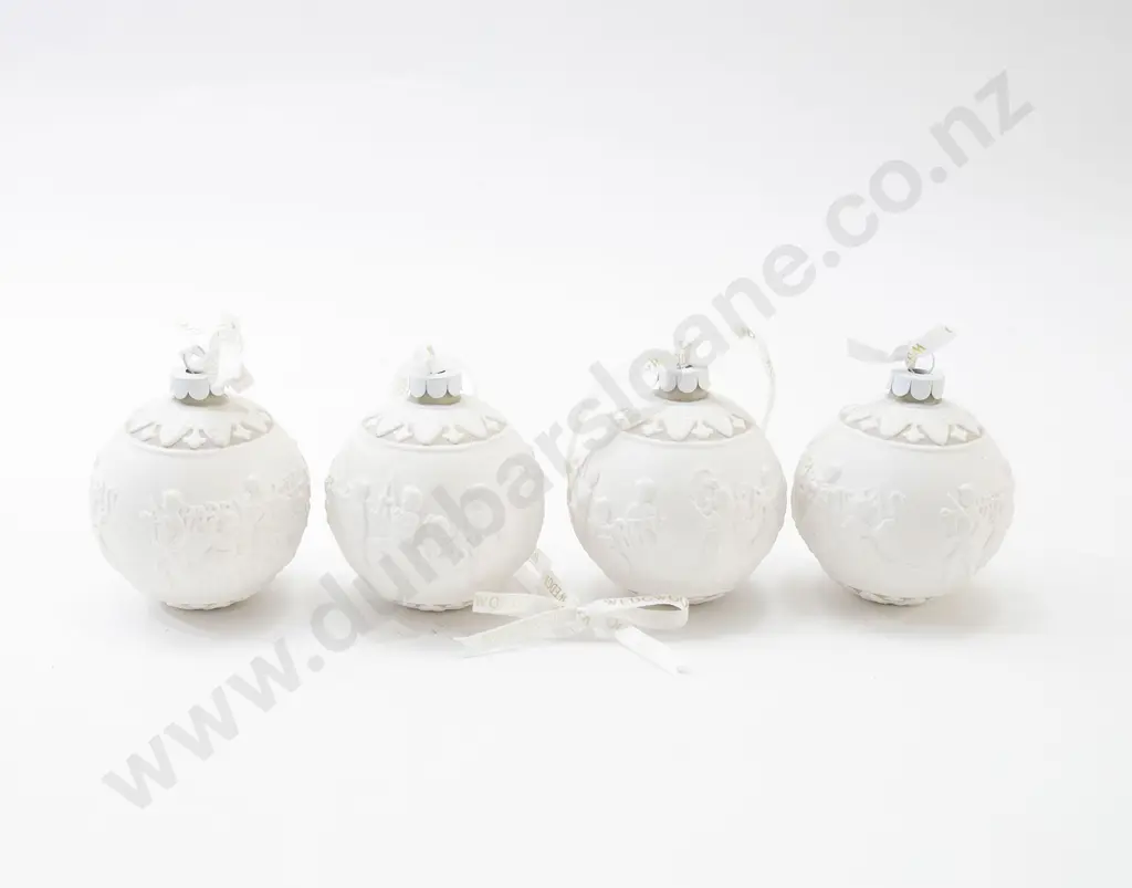 Set of Four Wedgwood Xmas Ornaments Image 1++