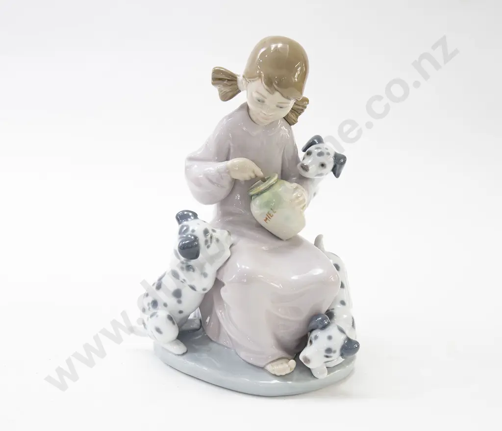 Lladro Figure Girl and Three Pups Image 1++