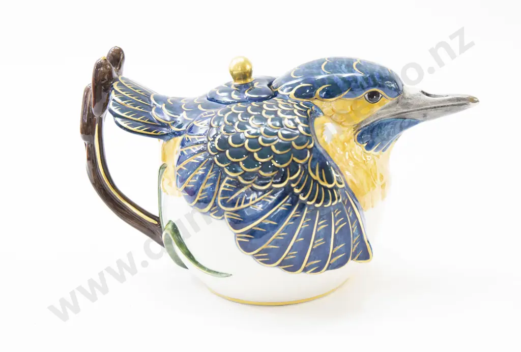 Staffordshire Kingfisher Teapot Image 1++