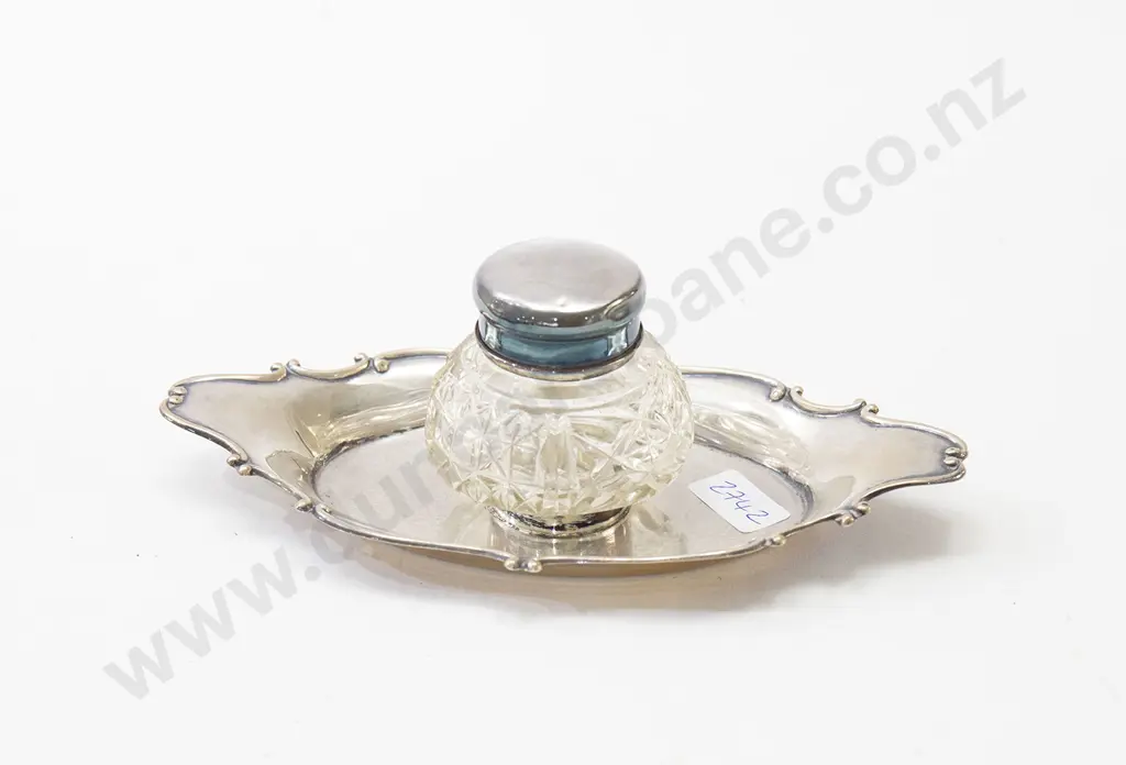 S/S Topped Crystal Inkwell on S/S Tray Image 1++
