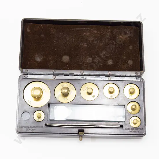 Griffin and Tatlock Microid Metric Weights in Box