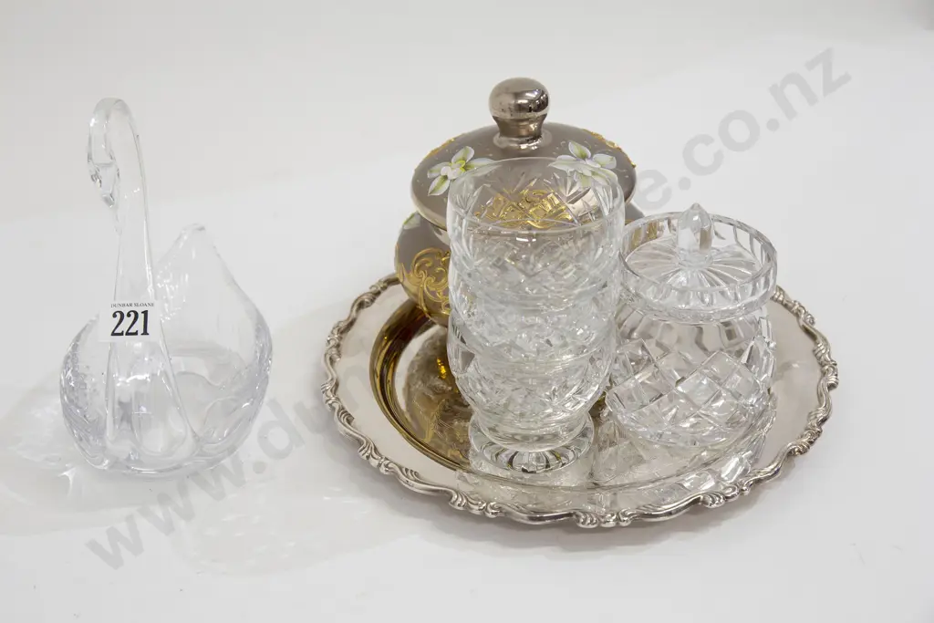 Whitefriars Swan Together with Assorted Glass and Crystal on S/P Tray Image 1++