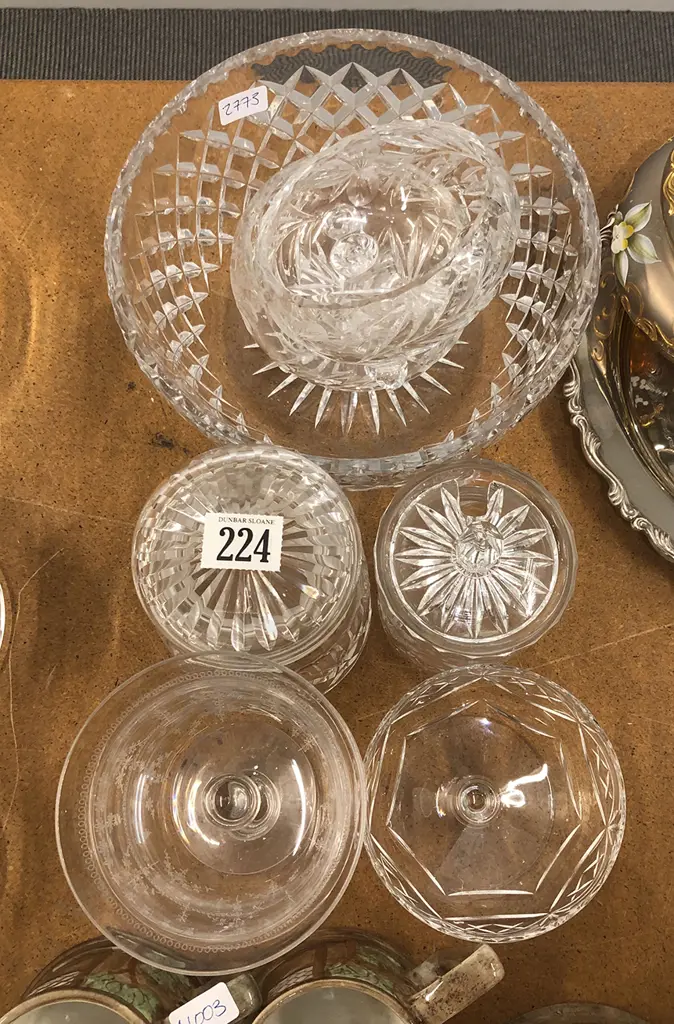 Quantity of Mixed Crystal incl Bowls Image 1++