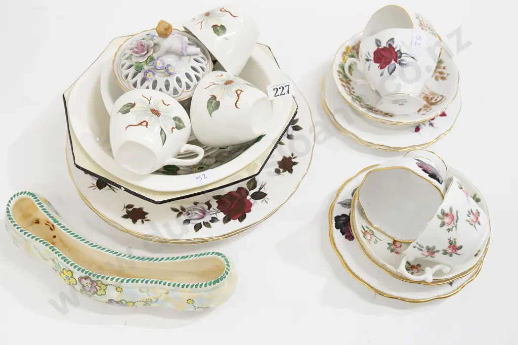Four China Trios Together with Assorted Tea China incl Royal Albert Image 1++