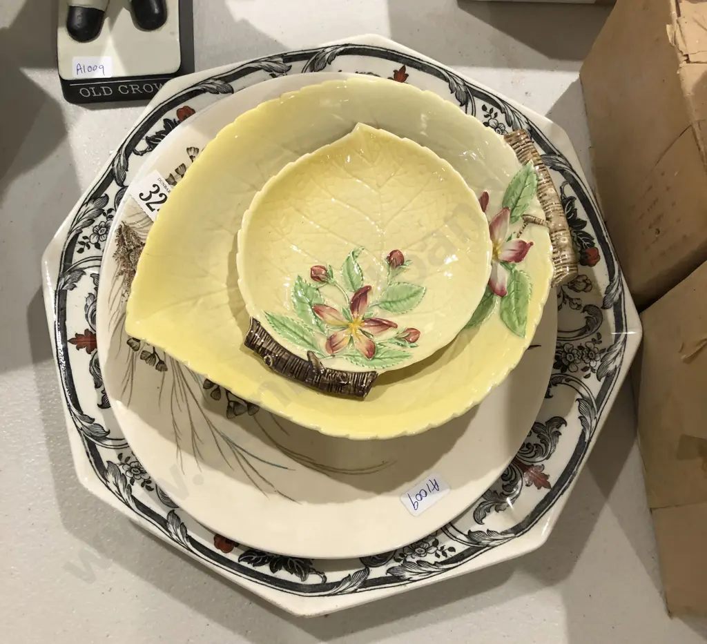 Quantity of China incl Carlton Ware Image 1++