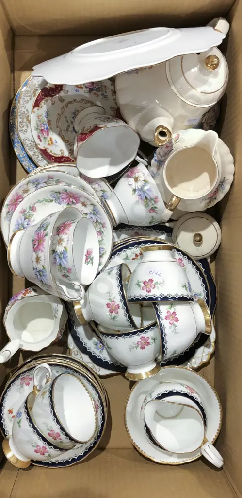 Box of Mixed Fancy Tea China Image 1++