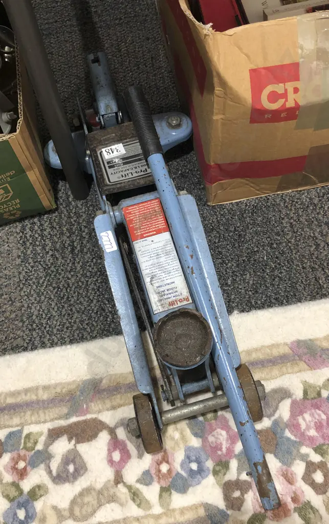 Vintage Car Jack Image 1++