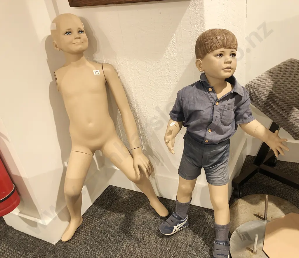 Two Shop Display Child Mannequins (a/f) Image 1++