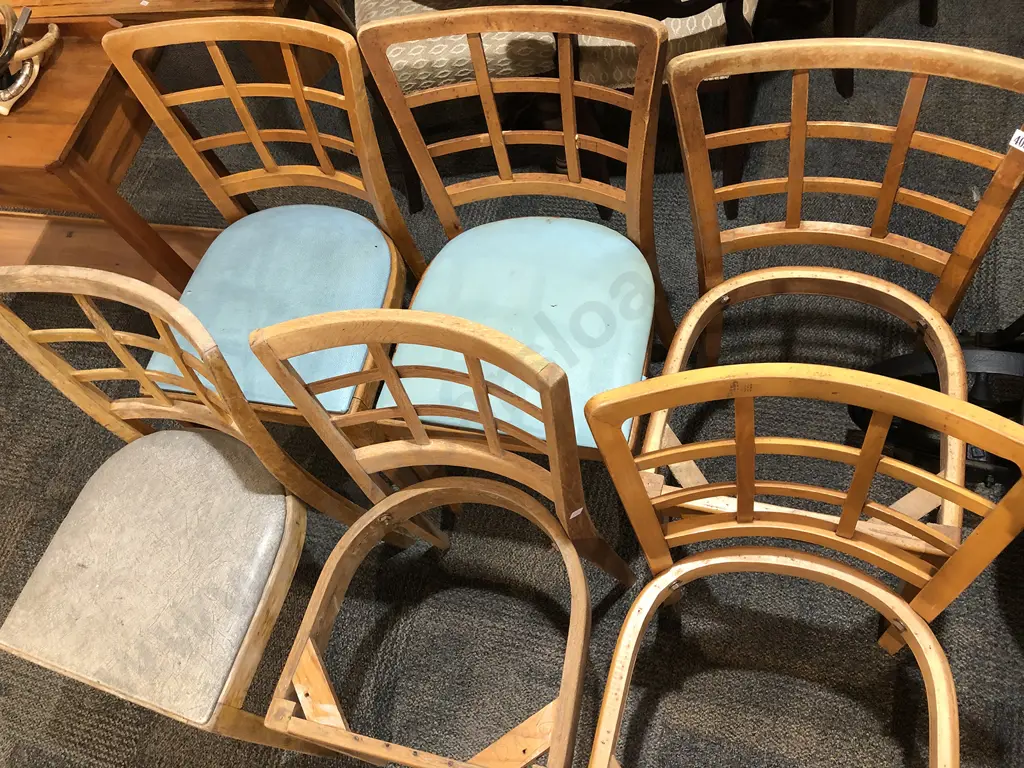 Six Thonet Dining Chairs (a/f) Image 1++