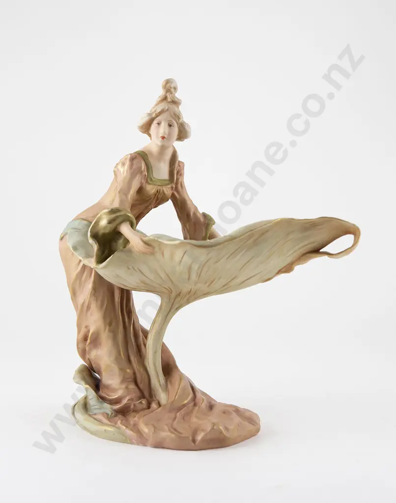 Royal Dux Art Nouveau Figure Image 1++