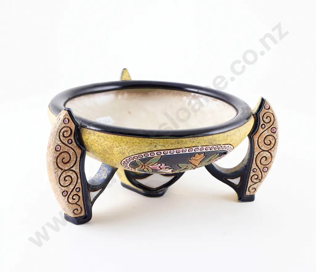 Amphora Circular Fruit Bowl Image 1++