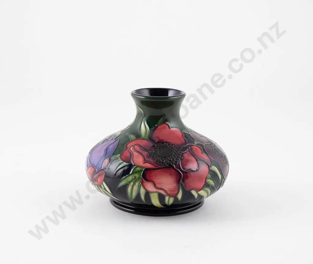 Modern Moorcroft Anemone Tribute Pattern Vase Image 1++