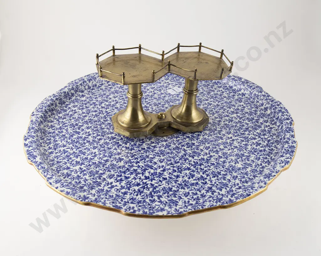 Large Victorian Wedgwood Porcelain Lazy Susan Image 1++