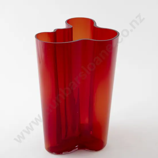 Iittala Alvar Aalto 'Savoy' Ruby Red Glass Vase