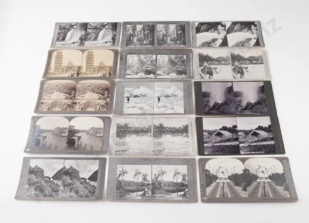 Vintage Stereoscopic Viewer & Slides Image 1++