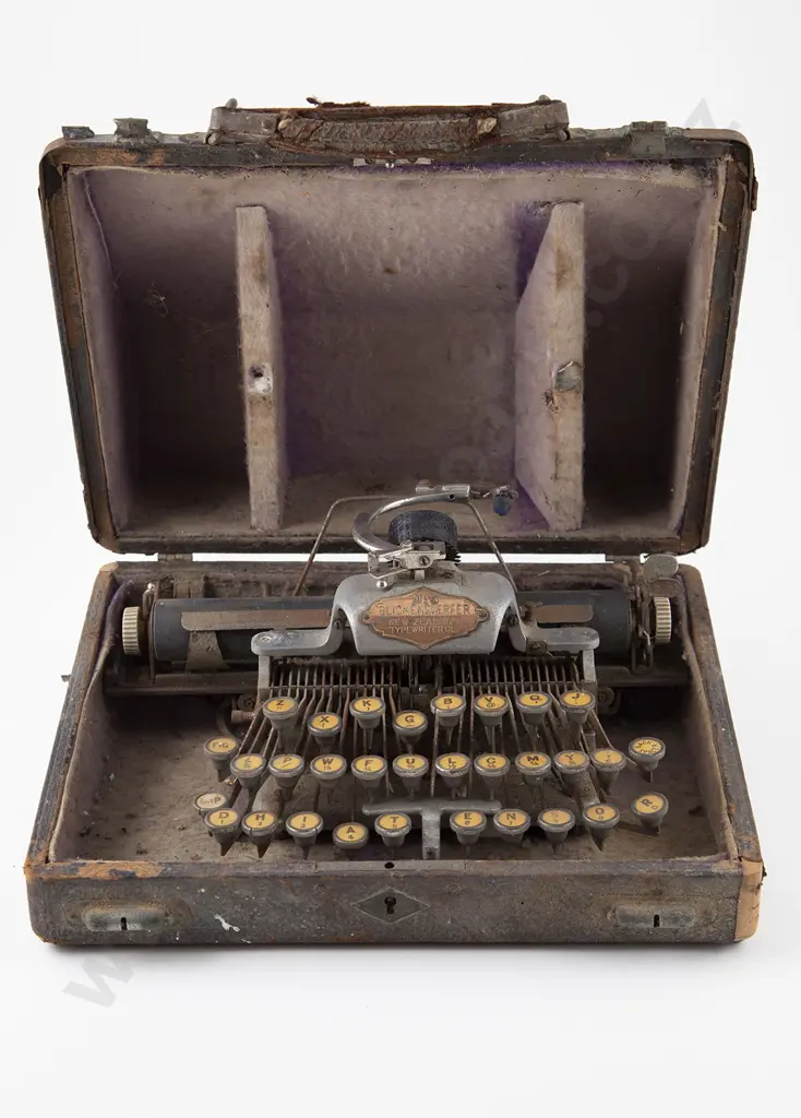 RareBlickensderfer No 6 Vintage Typewriter Image 1++