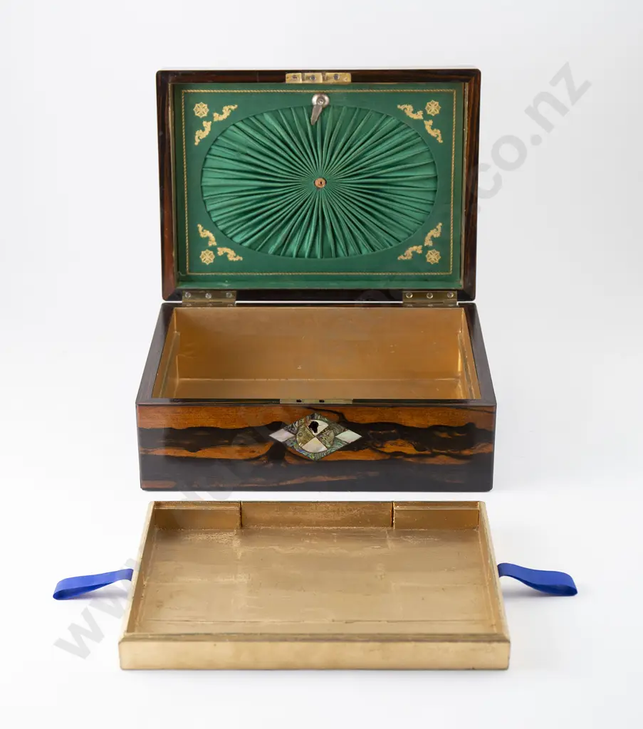 Vict Coromandelwood Sewing Box Image 1++
