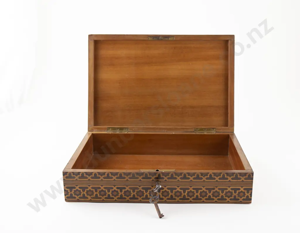 Victorian Tunbridge Ware Work Box Image 1++