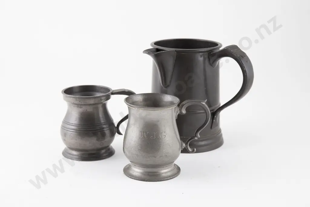 Victorian Pewter Quart Tankard Image 1++