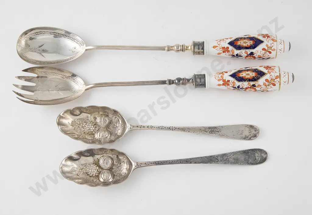 Pair Geo III S/S Berry Spoon & Victorian Salad Servers Image 1++