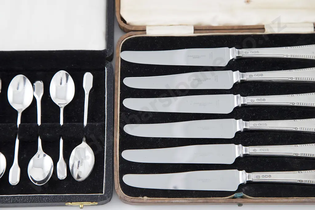 Cased Set Six Art Deco S/S Fruit Knives & other cased set Image 1++