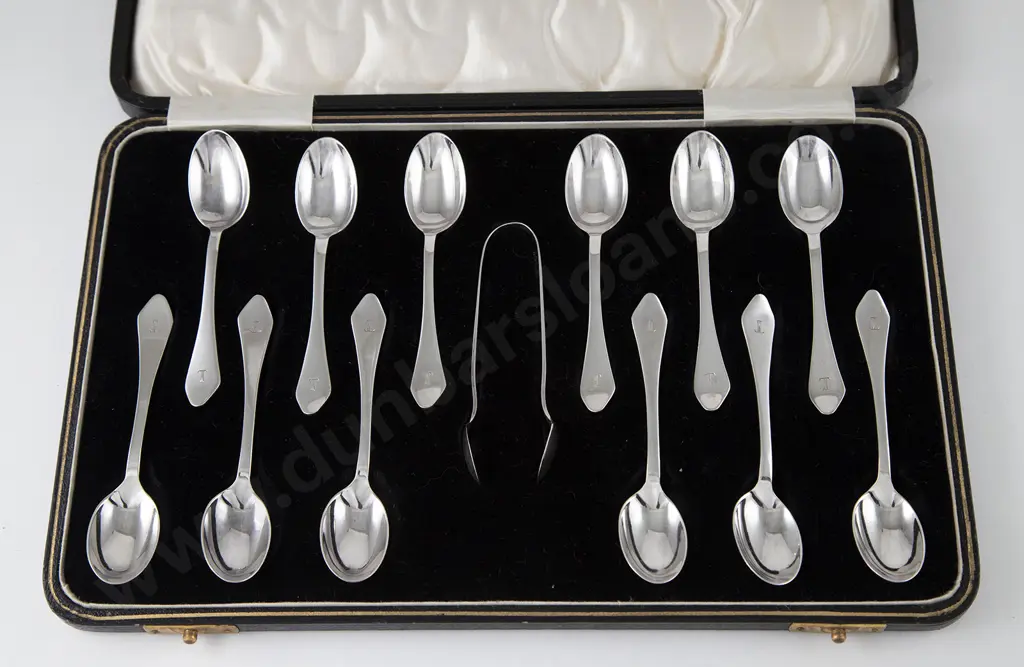 Cased Set Twelve Geo V S/S Teaspoons & Tongs Image 1++