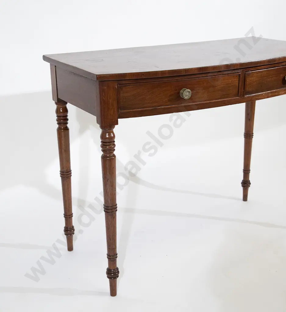 Regency Mahogany Bow Front Side Table Image 1++