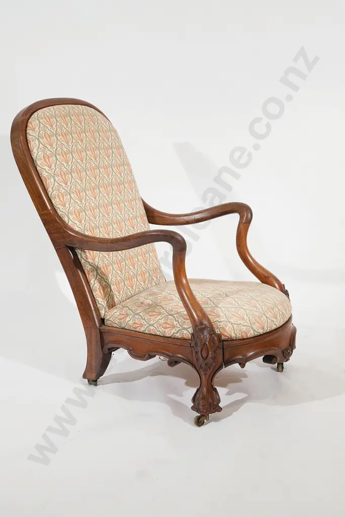 Late Victorian Walnut Nursing Chair Image 1++