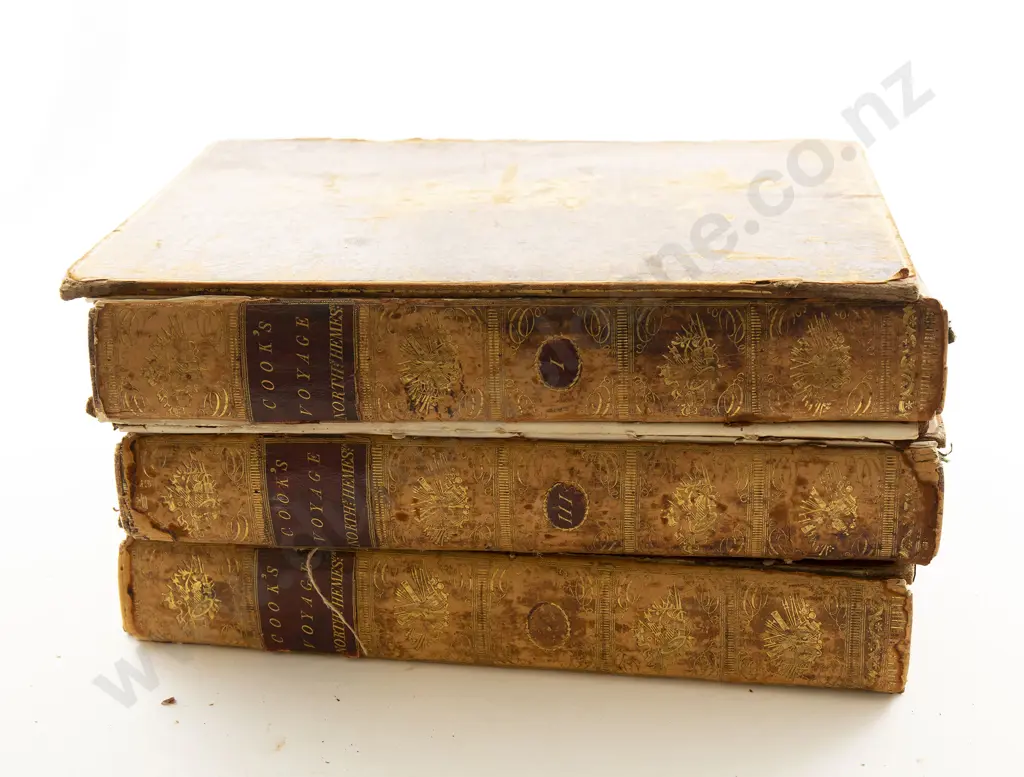 Capt James Cook & Capt James King - A Voyage to the Pacific Ocean (3 Volumes) Image 1++