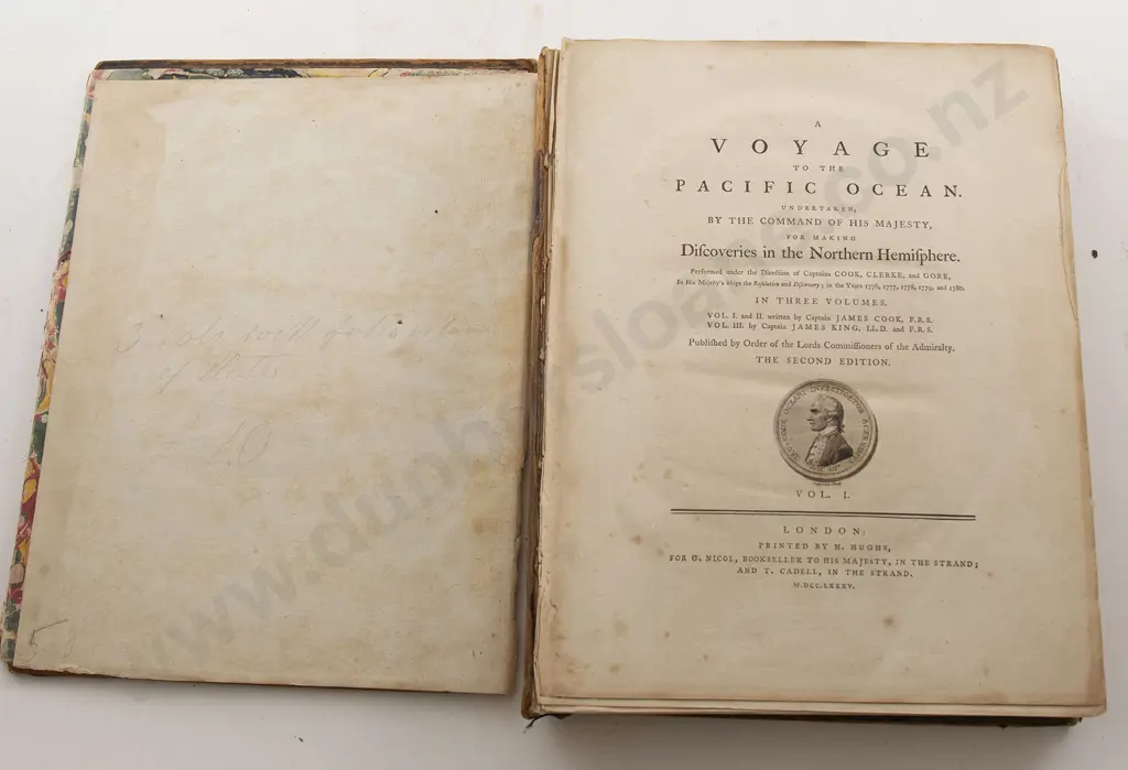 Capt James Cook & Capt James King - A Voyage to the Pacific Ocean (3 Volumes) Image 1++