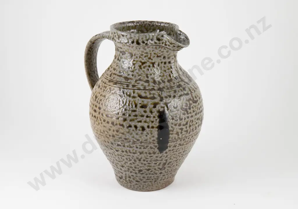 Mirek Smisek Jug Image 1++