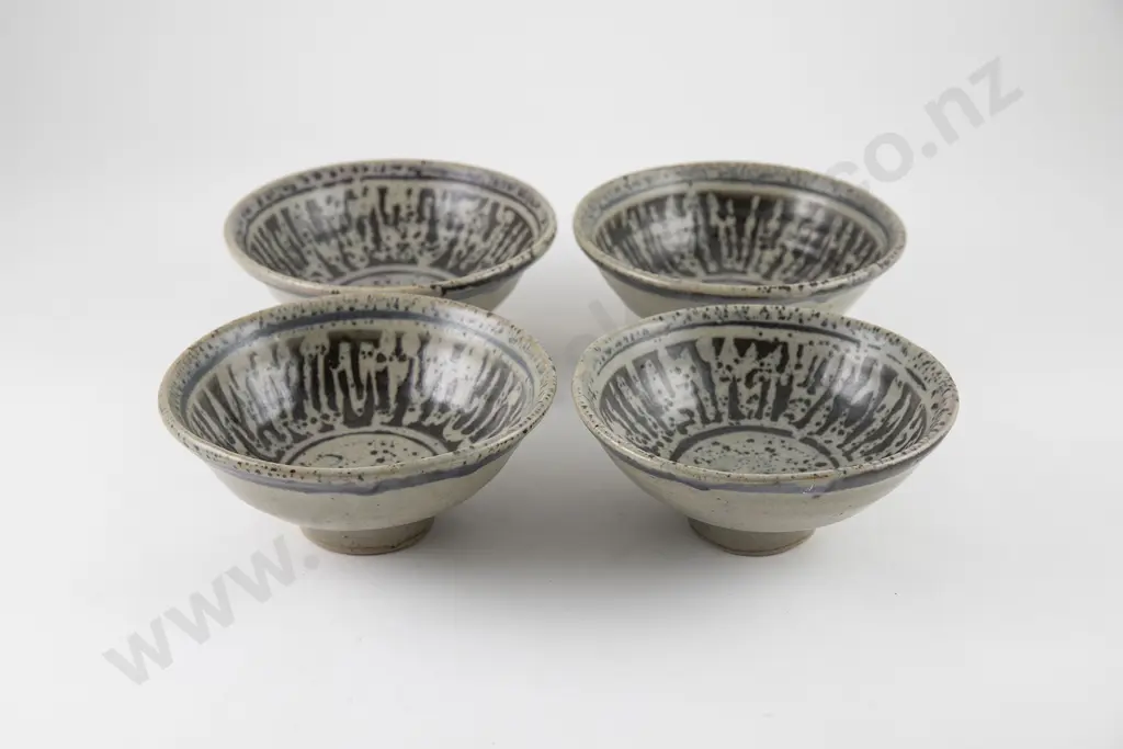 Mirek Smisek Small Bowls (4) Image 1++