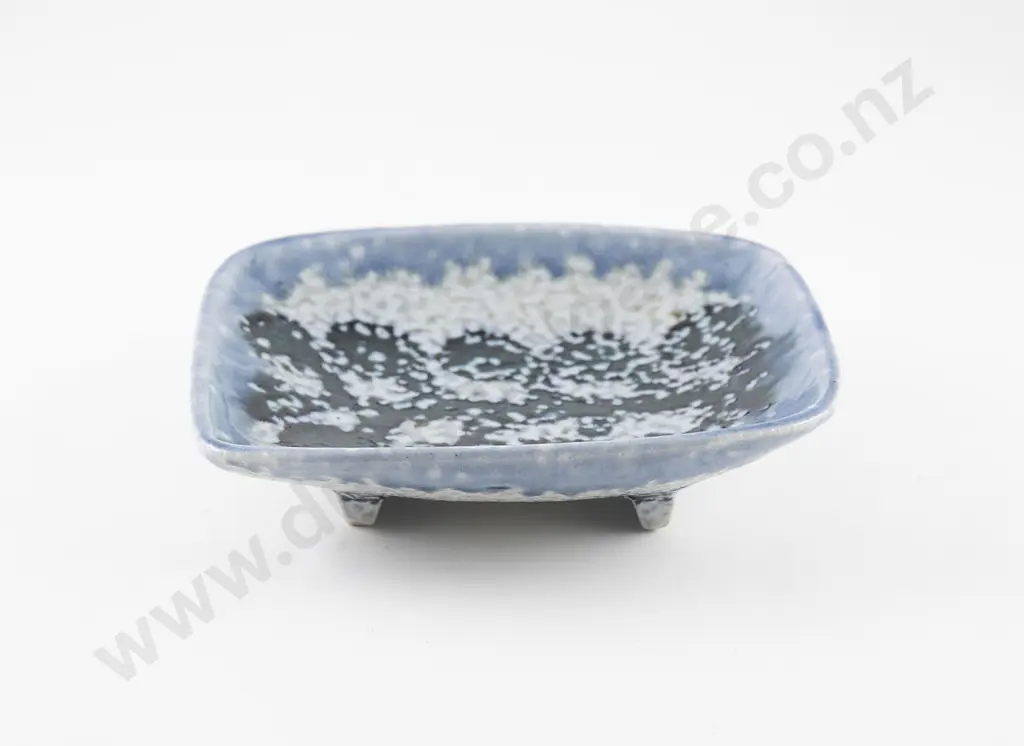 Juliet Peter Small Dish Image 1++