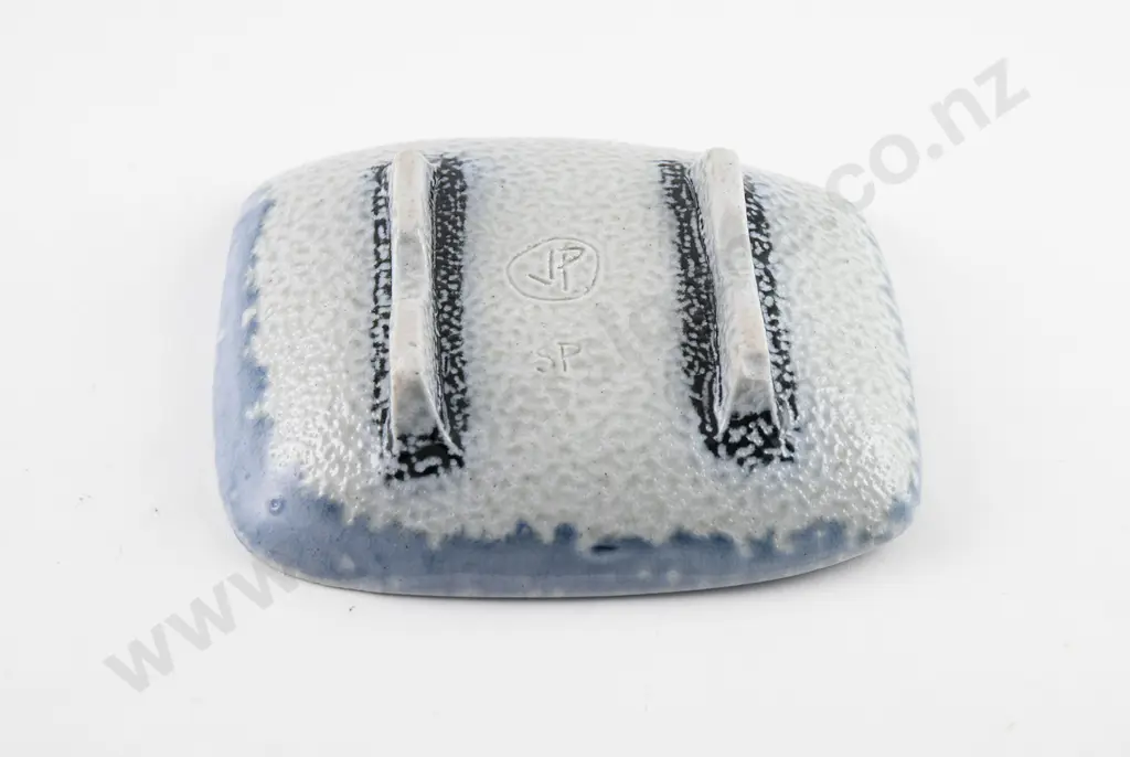 Juliet Peter Small Dish Image 1++