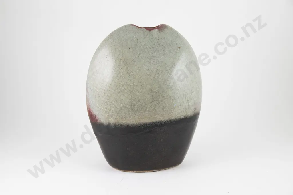 Doreen Blumhardt Flattened Ovoid Vase Image 1++