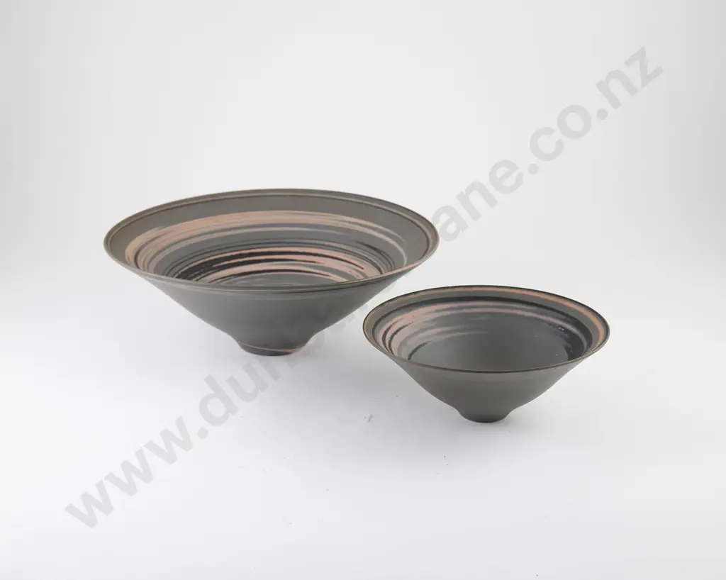 John Parker Graduated Pair Flared Agate Bowls Image 1++