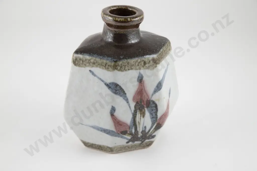 Takeichi Kawai (Japanese 1908-1989) Slab Sided Bottle Vase Image 1++