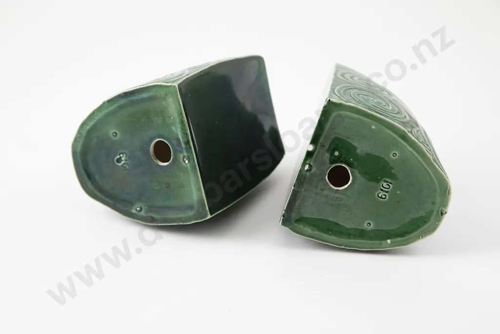 Crown Lynn Wharetana ware 'Moko' bookends Image 1++