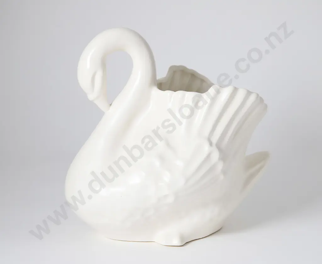 Crown Lynn Swan Image 1++