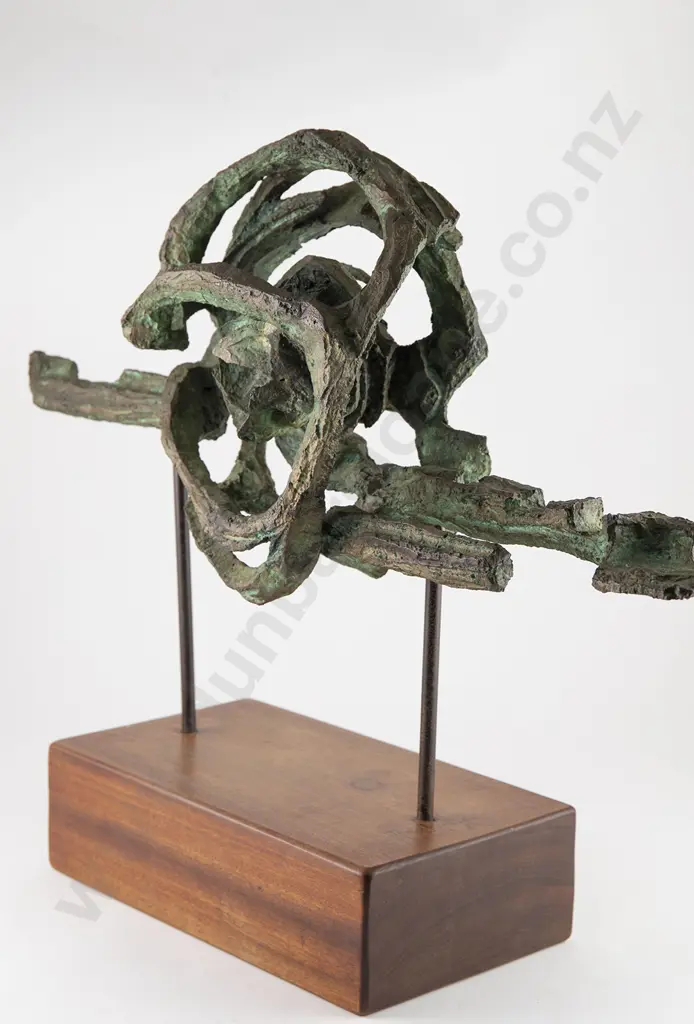 Theo Janssen - Abstract Bronze Sculptural Form Image 1++