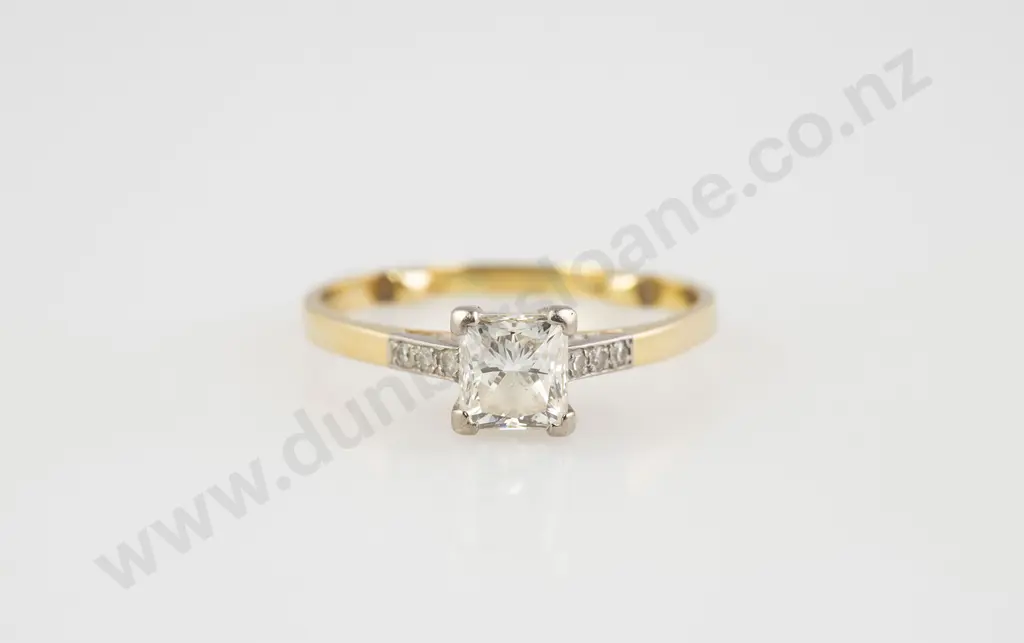 18ct Yellow & White Gold Solitaire Diamond Ring Image 1++